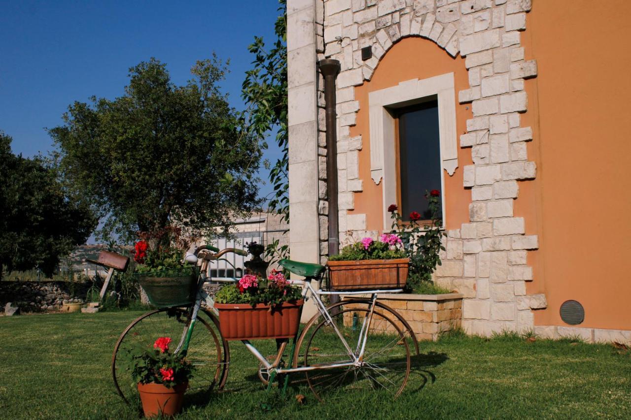 Il Giardino Della Musica Villa Modica Exteriör bild